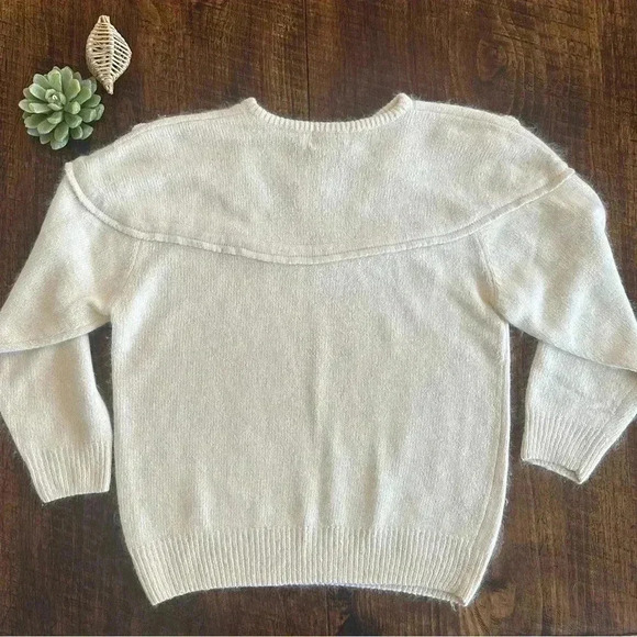 All Points | Vintage Silk/Angora/Lambswool Blend Crewneck Embellished Sweater - Picture 2 of 5